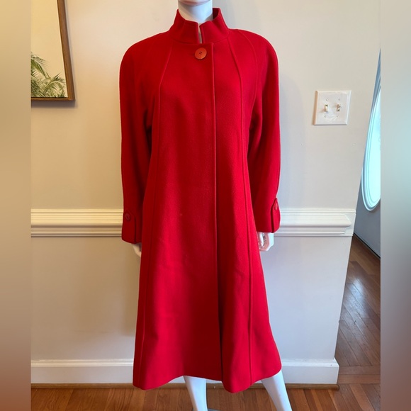 Fashionbilt Jackets & Blazers - Elegant Red Women's Coat